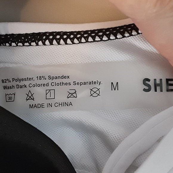 Color Block Two Tone Black & White Bikini Top Shein - Picture 12 of 12